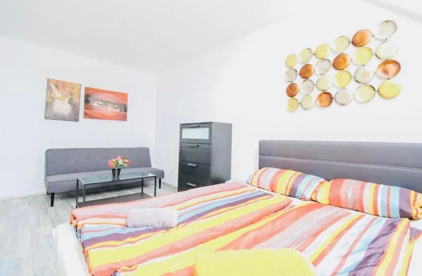 Central 4Br Shared Apartment With Terrace 10-Min Walk To Augarten Vienna